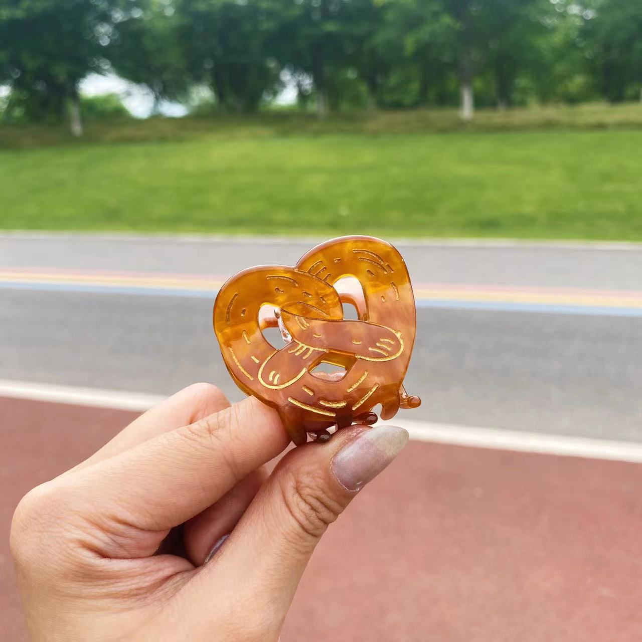 Wholesale Acetic Acid Lye Bagel Hairpin